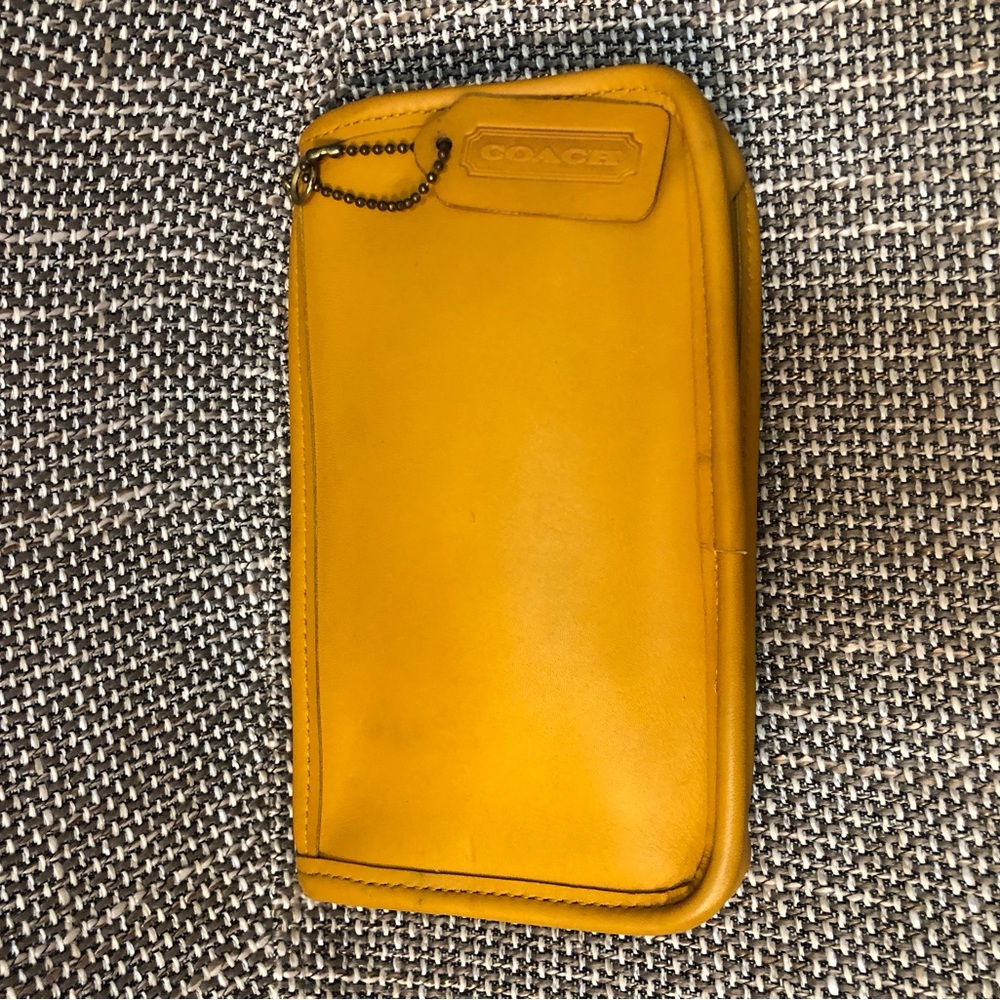 Vintage Coach Chunky Pouch #7165